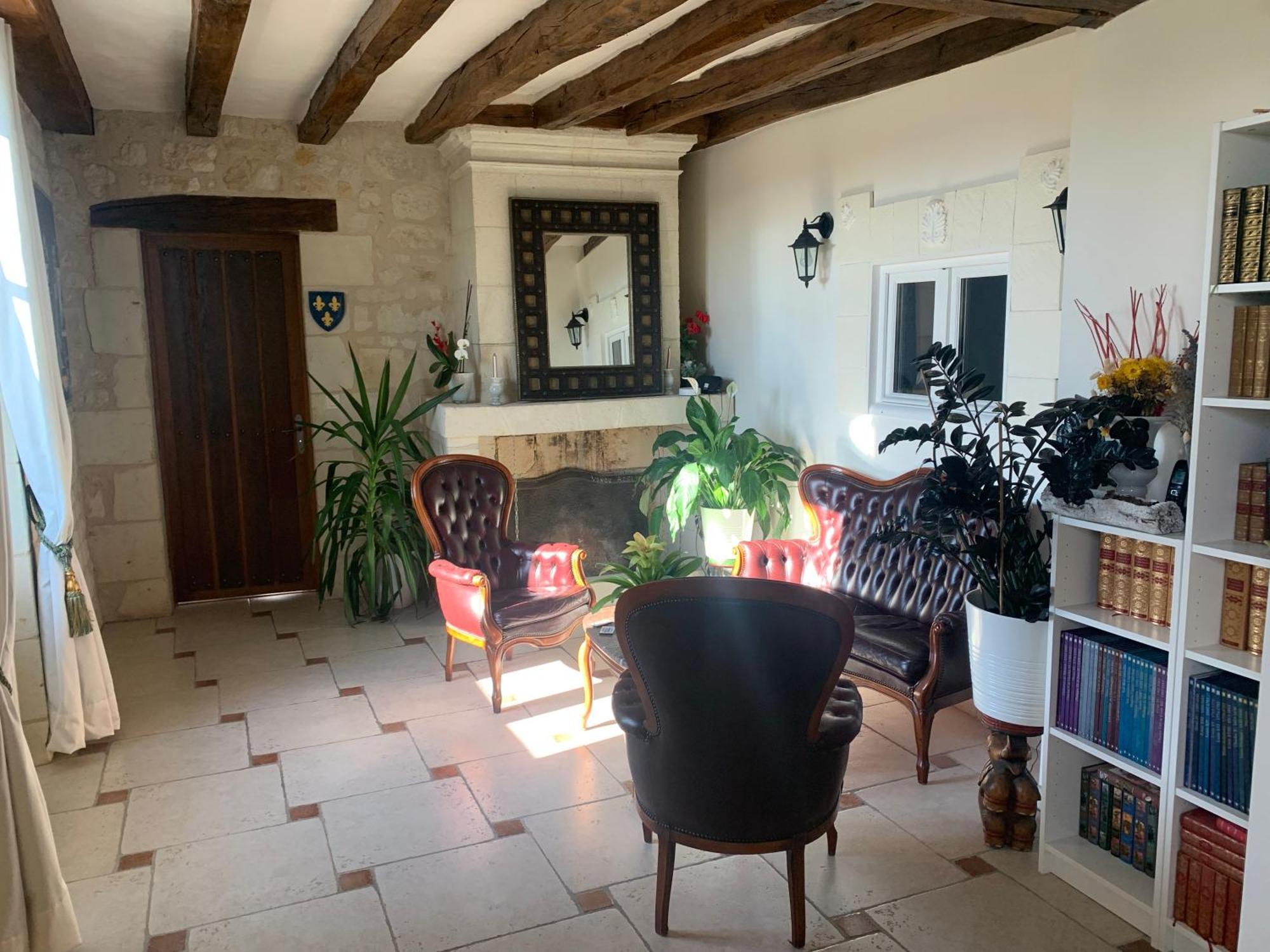 Vila La Douce France Trianon Chinon Exteriér fotografie